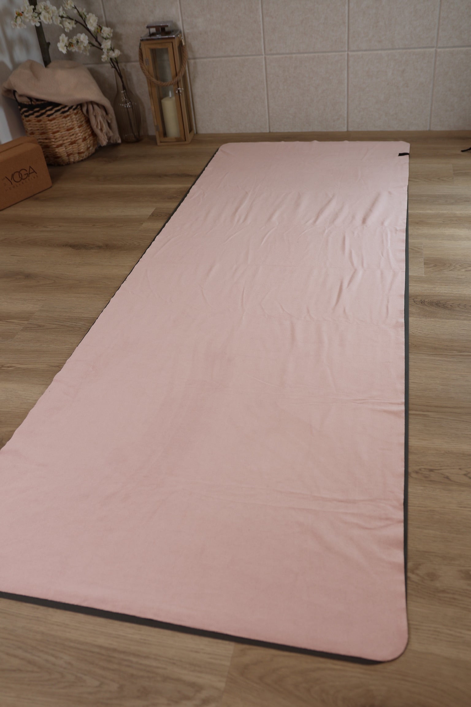 Hot Yoga Towel – Premium Microfibre Grip & Absorption