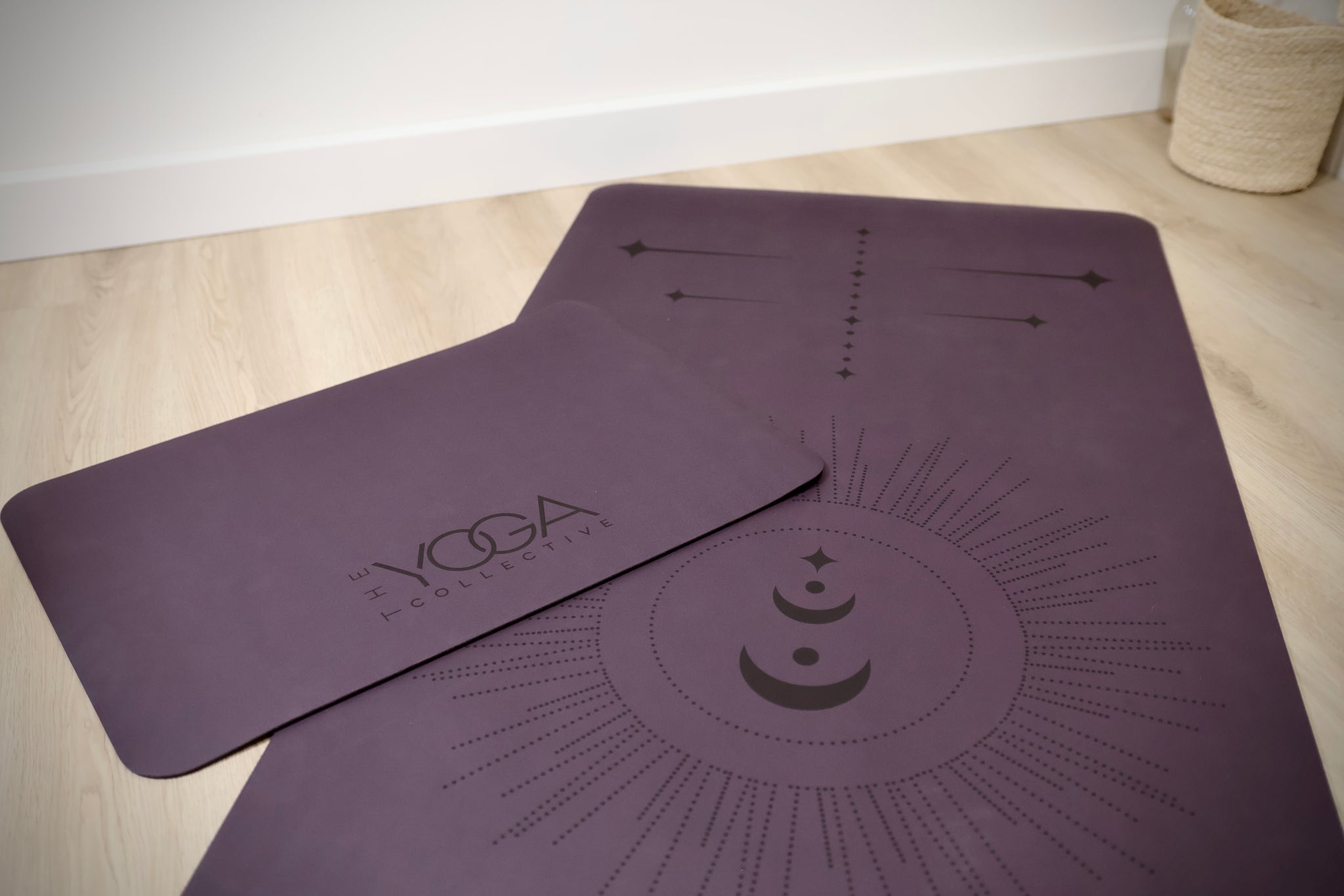 Inversion Yoga Mat Pad - Extra Cushioning Support for Knees, Wrists & Balance Training